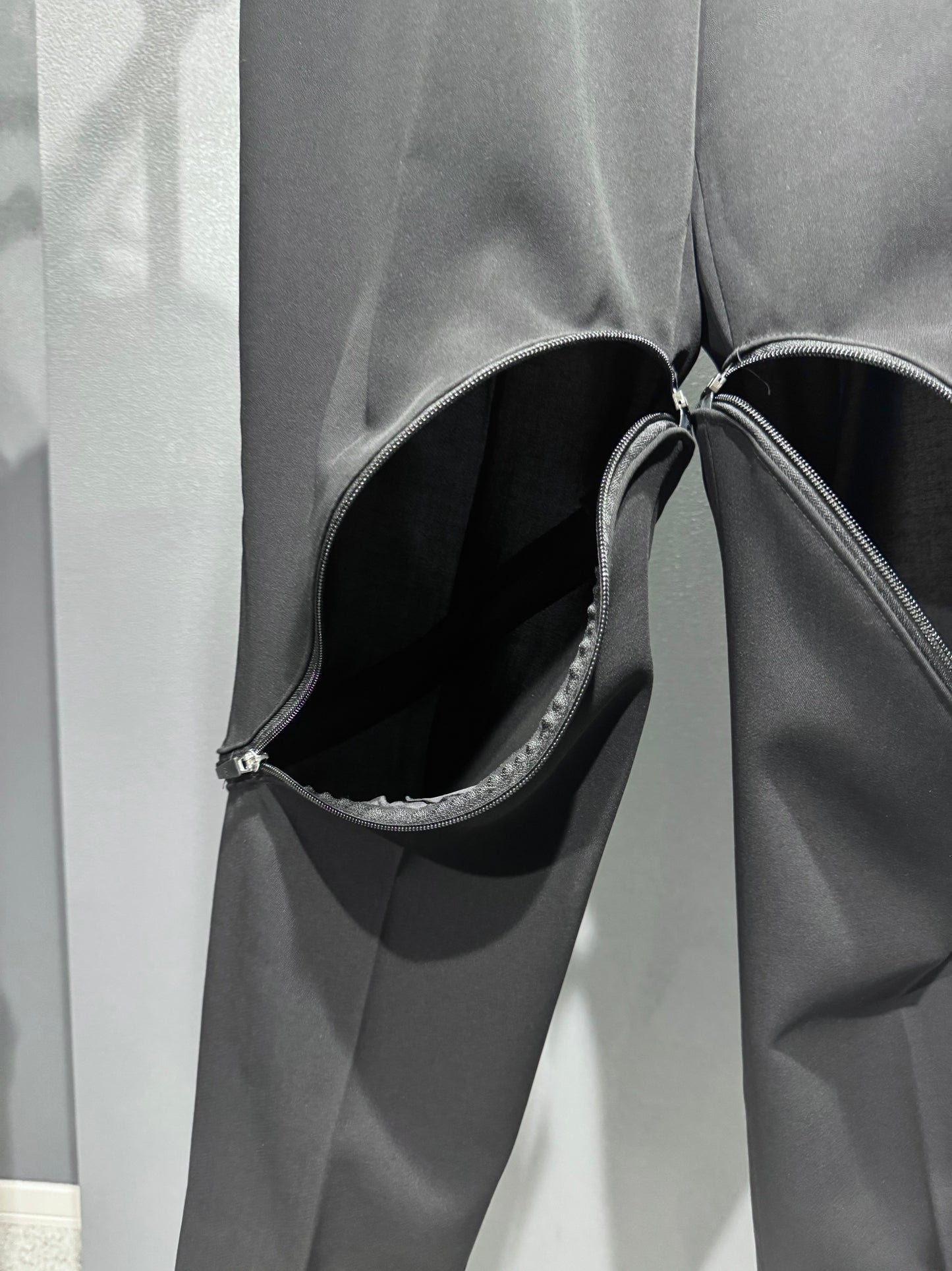 SAIKOUCHIKU zip 2 way pants
