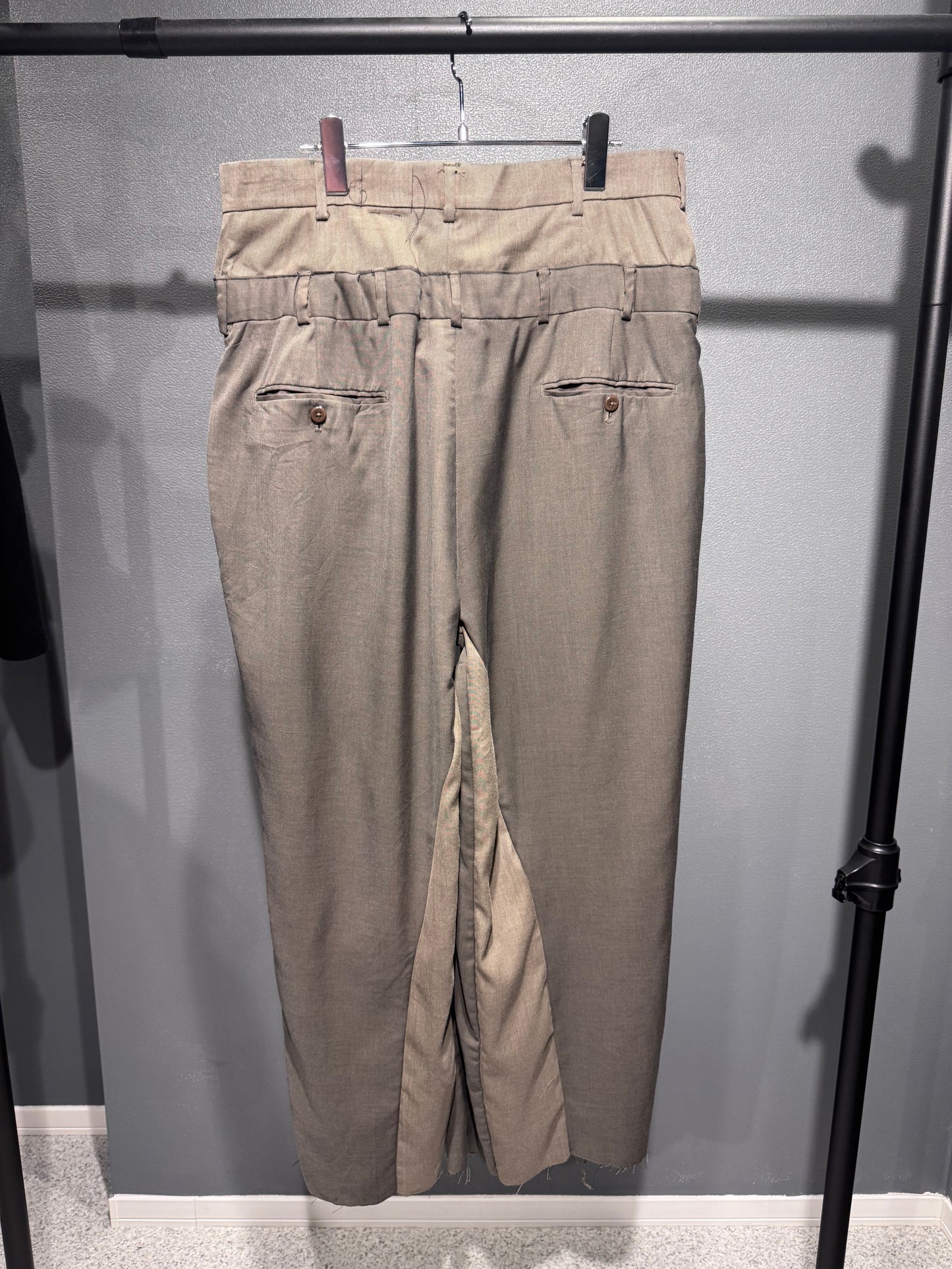SAIKOUCHIKU double beige パンツ